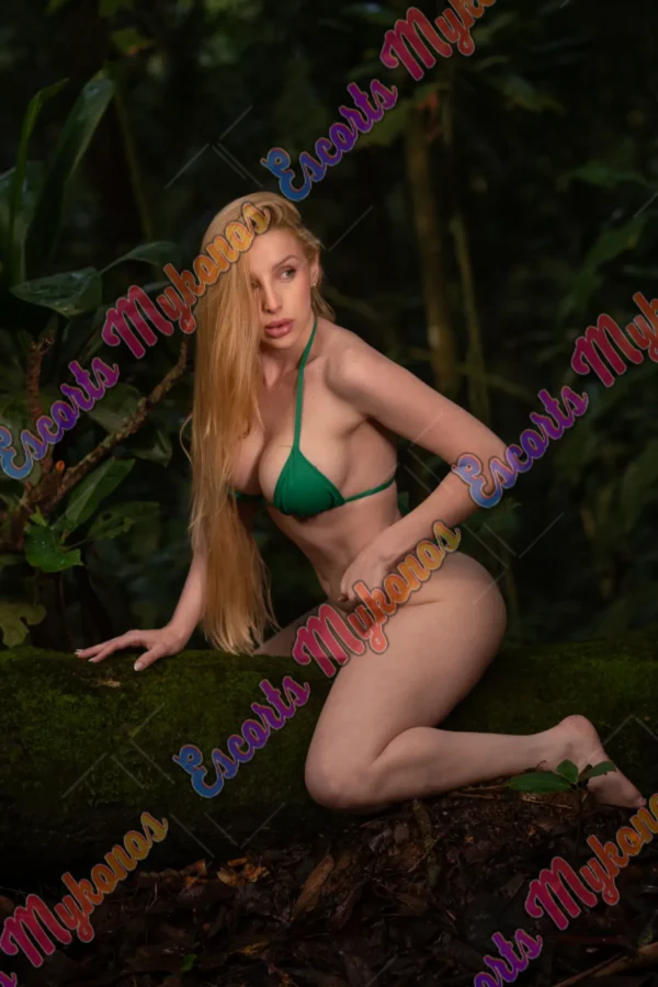 catarina-brazilian-escort-in-mykonos-summer-2026-03