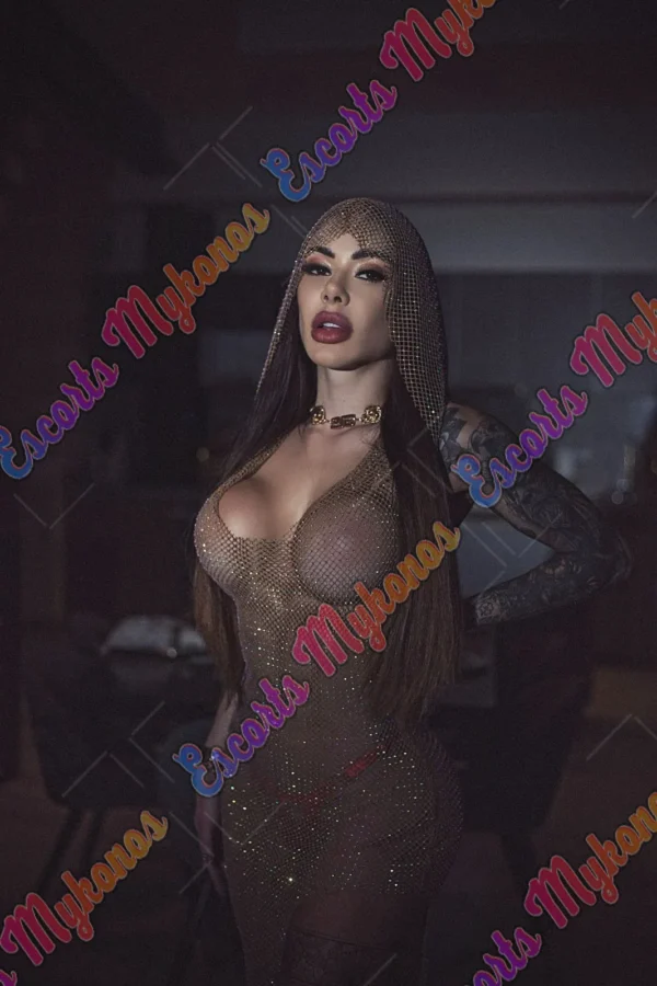 luna-starr-porn-star-in-mykonos-summer-2026-16